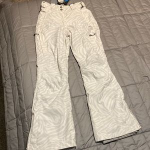 Woman’s Trespass Delta Ski Winter Pants